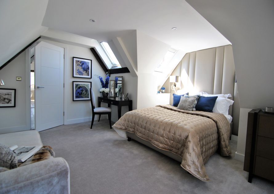 High Street - 2 bedroom property in Windsor UK