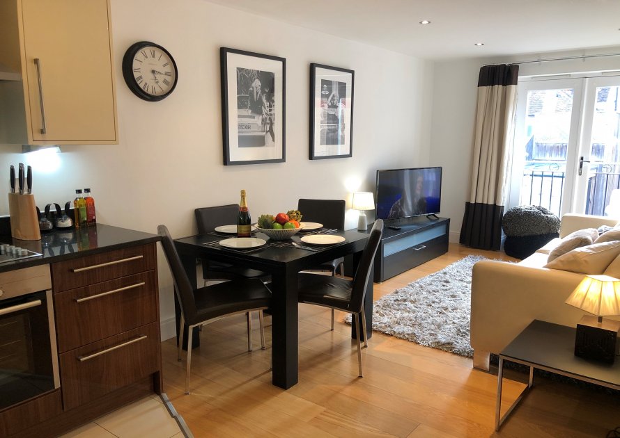 Chesterton Place - 2 bedroom property in Windsor UK